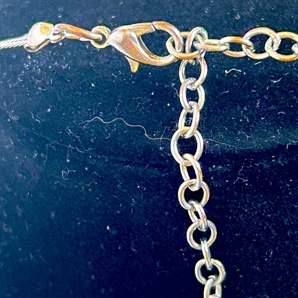 Women’s Gold Tone Beaded 3 layer strand necklace. Adjustable 19 inch length. - Picture 4 of 4